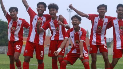 PECUNDANGI PERSEBAYA U-17 DENGAN SKOR 2-1, DELTRAS U-17 LOLOS SEMIFINAL PIALA SOERATIN U-17 JAWA TIMUR 2023