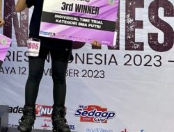 Siswi SMAN 2 Jombang Sabet Medali Perunggu di Event Kejuaraan Sepatu Roda di Surabaya