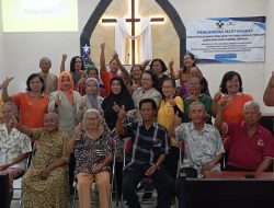 Edukasi Pencegahan Penularan TBC Oleh Mahasiswa Pasca Sarjana Kesehatan Masyarakat UNIPDU