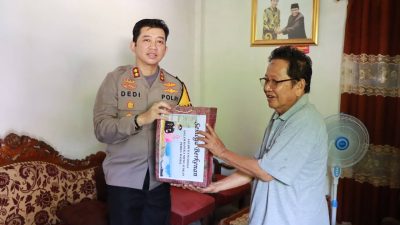Silaturahmi dengan Wakil Ketua MUI, Kapolres Enrekang Ajak Tokoh Agama Berperan Aktif Ciptakan Situasi Pemilu 2024 Aman dan Sejuk