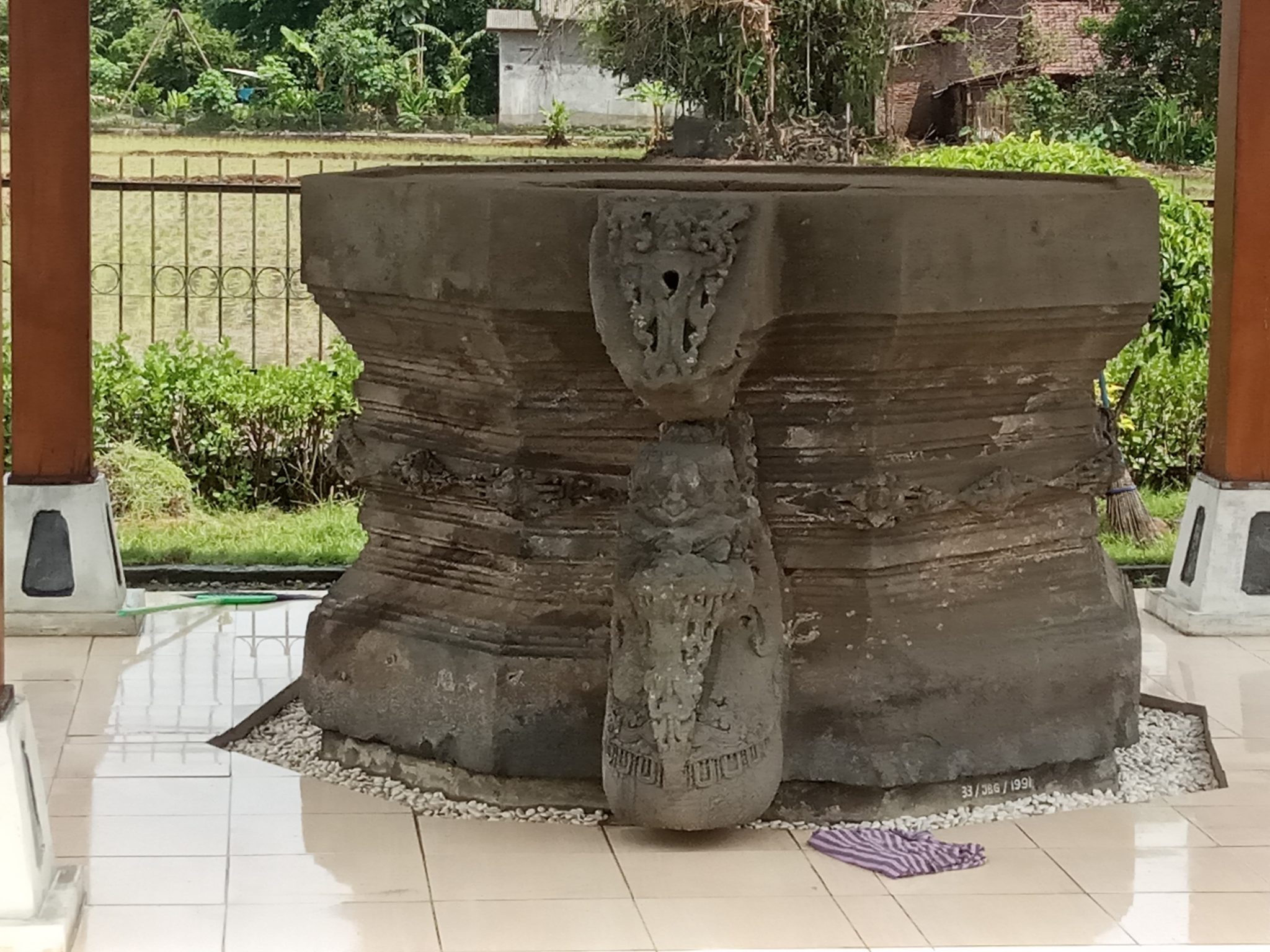Situs Yoni Gambar, Peninggalan Kerajaan Majapahit - Salam Olahraga