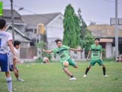 Kerasnya Pertandingan Mbetik FC VS North Corner FC, Mbetik FC Unggul 2-0