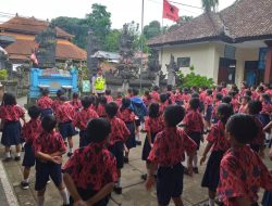 Sambangi Sekolah, Bhabinkamtibmas Buahan Berikan Arahan Terkait Tertib Berlalu Lintas