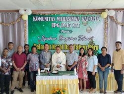 Natal Komunitas Mahasiswa Katolik Universitas Persatuan Guru 1945 NTT