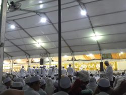 Pondok Pesantren Assalafi Al Fithrah Surabaya Selenggarakan Haul Akbar