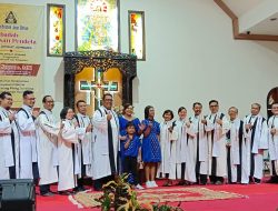 PELEPASAN PENDETA BAKU GREJA KRISTEN JAWI WETAN (GKJW) JEMAAT JOMBANG LINGKUP PELAYANAN MAJELIS DAERAH (MD) JOMBANG SURABAYA BARAT