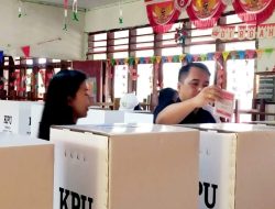 RATUSAN RIBU WARGA MANADO MENDATANGI 1.371 TPS