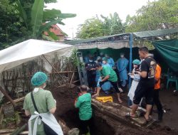 ALIH-ALIH DAPAT KENALAN ABDUL AZIZ TEWAS DI TANGAN TEMANNYA, MAKAM DIBONGKAR UNTUK OTOPSI