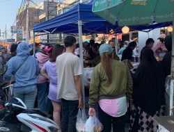 KESERUAN BERBURU TAKJIL DI BULAN RAMADHAN