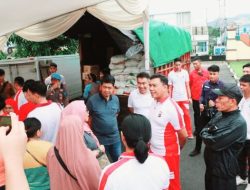 POLDA SULUT BEKERJA SAMA DENGAN BULOG MENGGELAR PASAR MURAH