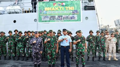 Kepala Staf Daerah Militer (Kasdam) XIII/Merdeka Brigjen TNI Yustinus Nono Yulianto melaksanakan apel pemberangkatan Satgas Bhakti TNI.