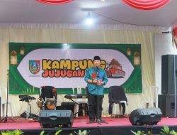 DISDAGRIN KAB. JOMBANG HADIRKAN JOMBANG DALAM SEBUAH POSKO MUDIK LEBARAN BERTAJUK KAMPUNG JUJUGAN 2024 DI PASAR NGRAWAN TEMBELANG