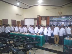 APDESI ASOSIASI PEMERINTAH DESA SE-INDONESIA ADAKAN HALAL BIHALAL DI PANTAI PASIR PUTIH SITUBONDO