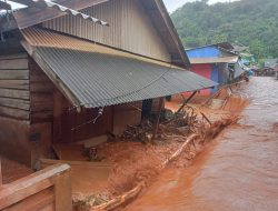 Banjir Bandang Menerjang Wilayah Desa Sangi-Sangi Kecamatan Laonti Kabupaten Konawe Selatan