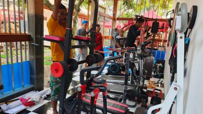 UNIK, ADA WARUNG PECEL BERNUANSA SPORT CENTER
