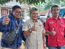 PDI Perjuangan Tinjau Korban Longsor di Garut Selatan