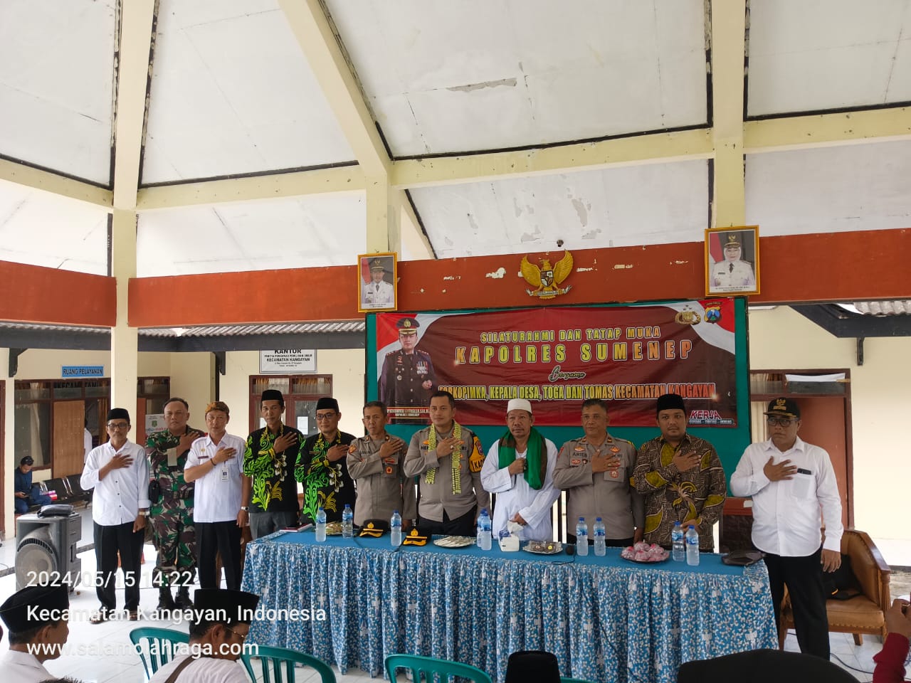 FOTO: Kunjungan kerja Kapolres Sumenep di Kecamatan Kangayan.