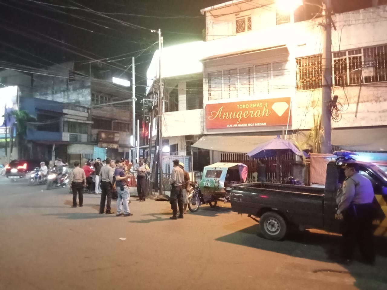 Foto: Giat Patroli di sekitaran Pasar Sukaramai Medan.
