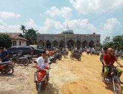MASJID KEREN YANG DIBANGUN DARI DANA SWADAYA MASYARAKAT SEKITAR