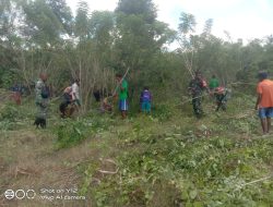 BABINSA 1621-02/AMANUBAN TENGAH MELAKSANAKAN GIAT TERITORIAL BERSAMA MASYARAKAT