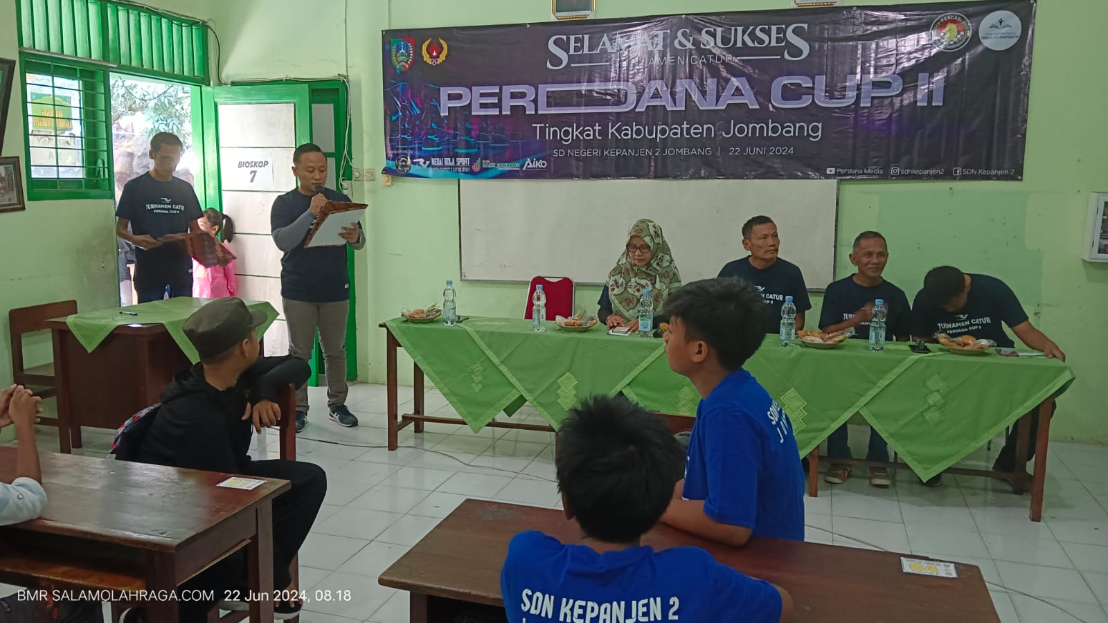 Foto: Ketua Panitia Bapak Rengga dalam laporan.