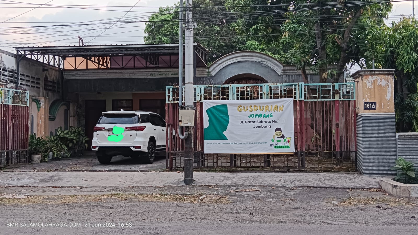 Foto: Basecamp Gusdurian Jombang di Jalan Gatot Subroto.