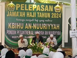 Keberangkatan 141 Jamaah Haji 1445 H/ 2024 M KBIHU ANNURIYYAH Desa Klampok Benjeng Gresik Dilepas Camat Nur Fuad, S.Sos. M.M
