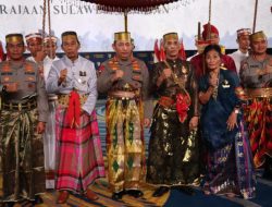 Penganugerahan Gelar Adat Kapolri dan Pembukaan Rakernis Baharkam Polri 2024