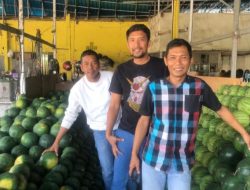 Pasar Buah Induk Batu Kandik Kebanjiran Stok Semangka