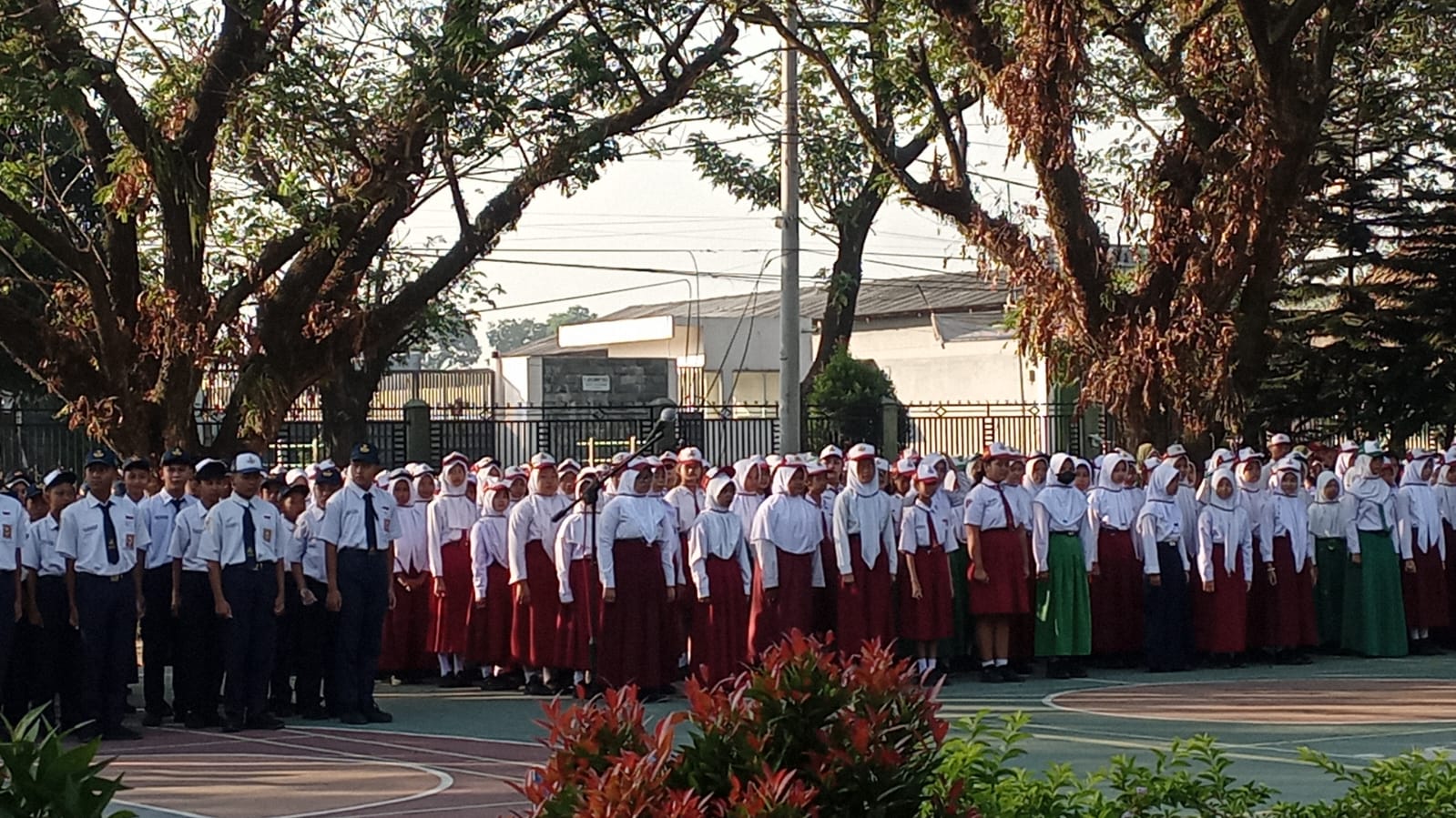 Foto: Siswa-siswi baru SMPN 1 Mojowarno.