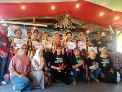 Dirut Bank Kerta Raharja, Atas Nama Bupati Bandung Menutup Resmi Acara Festival Pasanggiri Jaipong Piala Bupati Cup 2024