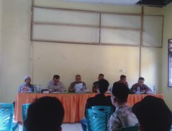 Mediasi Masyarakat dengan PT. Rezeki Alam Semesta Raya di Kantor Kecamatan Aek Nabara Barumun Padang Lawas