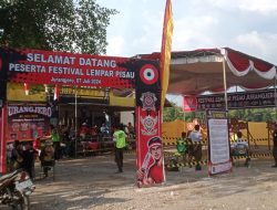 LEMPIKNAS GELAR FESTIVAL LEMPAR PISAU JURANGJERO