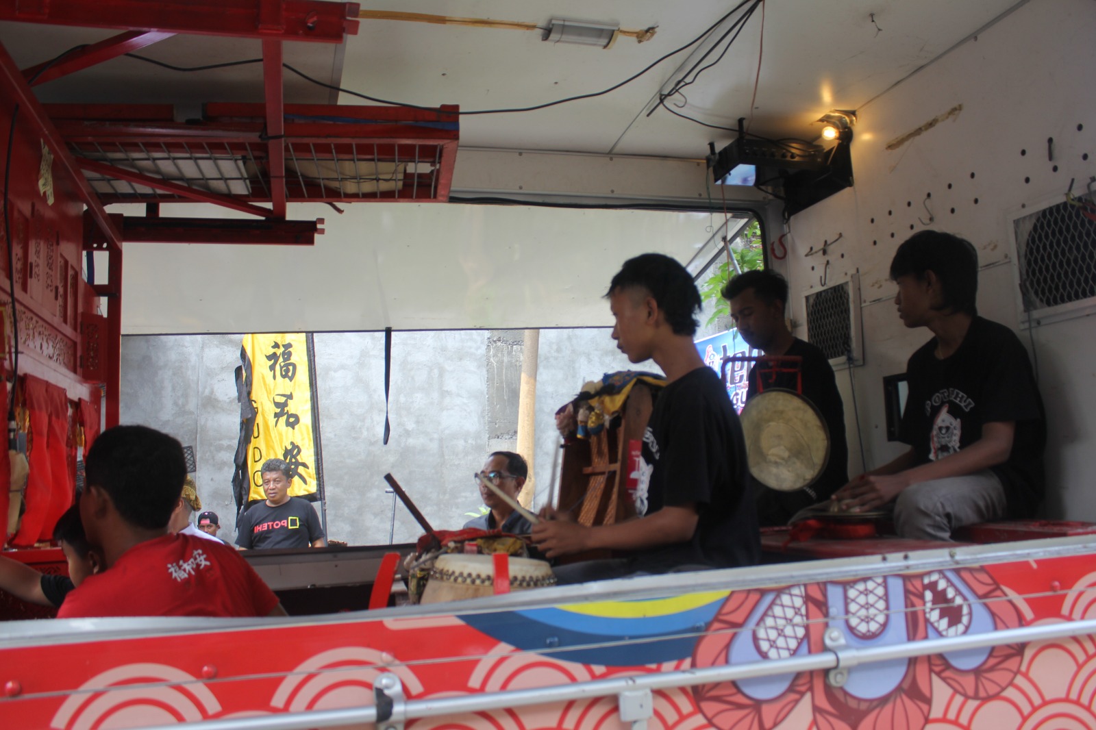 Foto: Musik Ritmis pengiring Potehi.