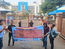Soal Rokok Ilegal di Kota Baubau, Mahasiswa Demo di Kantor Bea Cukai Jakarta