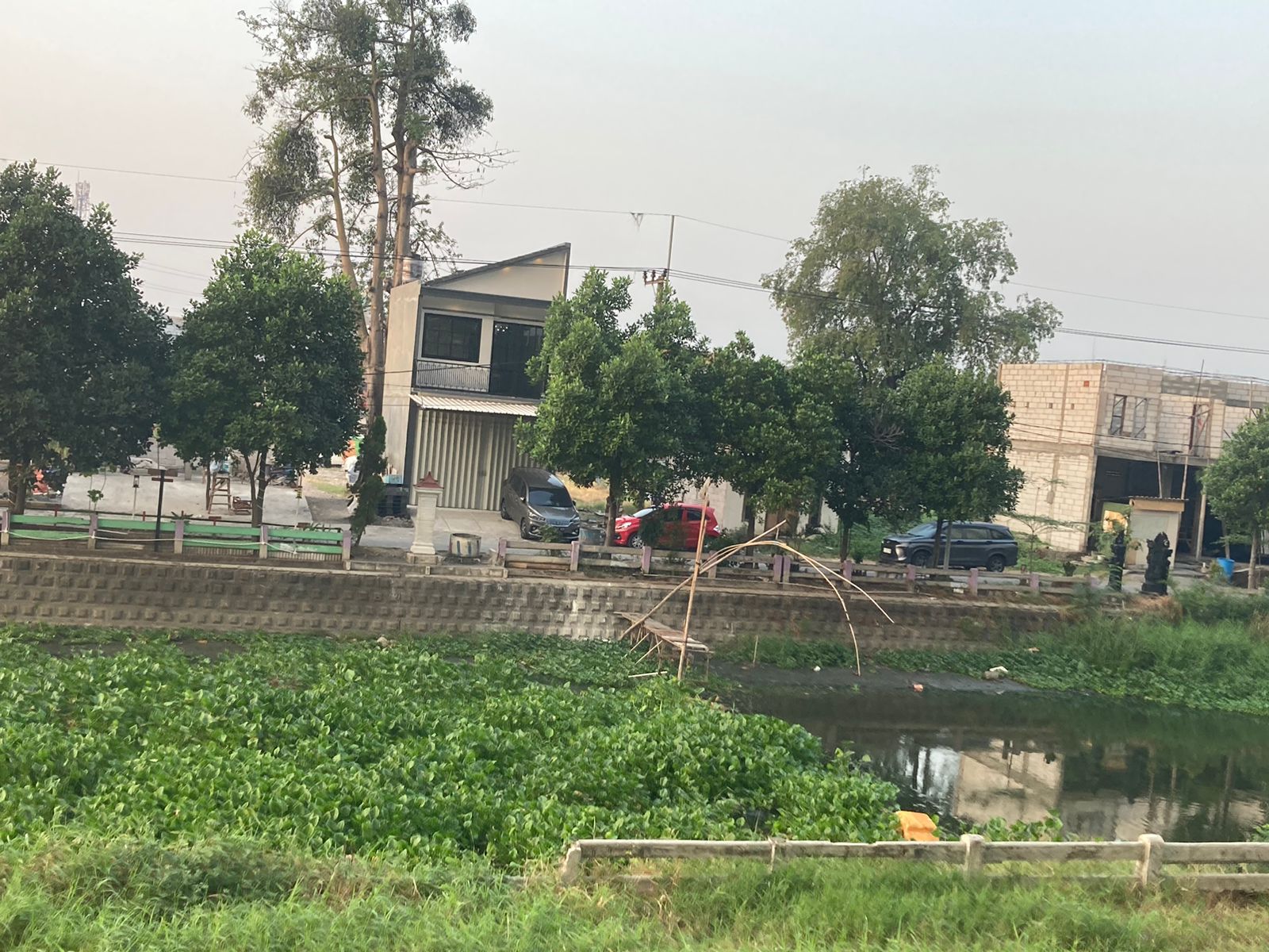 Foto dari Kali Brantas - Wiyung.