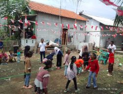 WARGA DUSUN JATIPEUREUH RT 13 RW 04 DESA AMANSARI RAYAKAN HUT RI KE-79