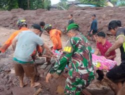 BANJIR BANDANG DI KELURAHAN RUA PULAU TERNATE MENELAN KORBAN JIWA