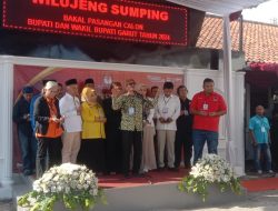 Abdusy Syakur Amin – L. Putri Karlina Resmi Daftar ke KPU