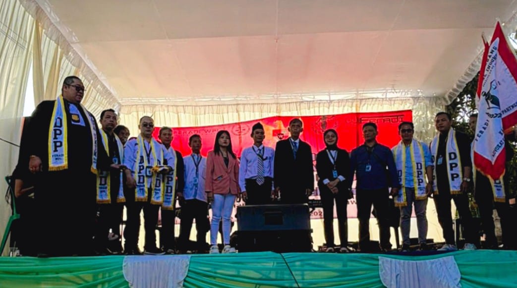 Foto pelantikan DPC FERADI WPI Kabupaten Jombang.