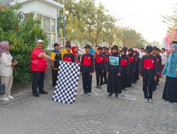 GERAK JALAN TINGKAT SD DAN MI SE-KECAMATAN DIWEK JOMBANG TAHUN 2024 DIIKUTI 157 GRUP PESERTA