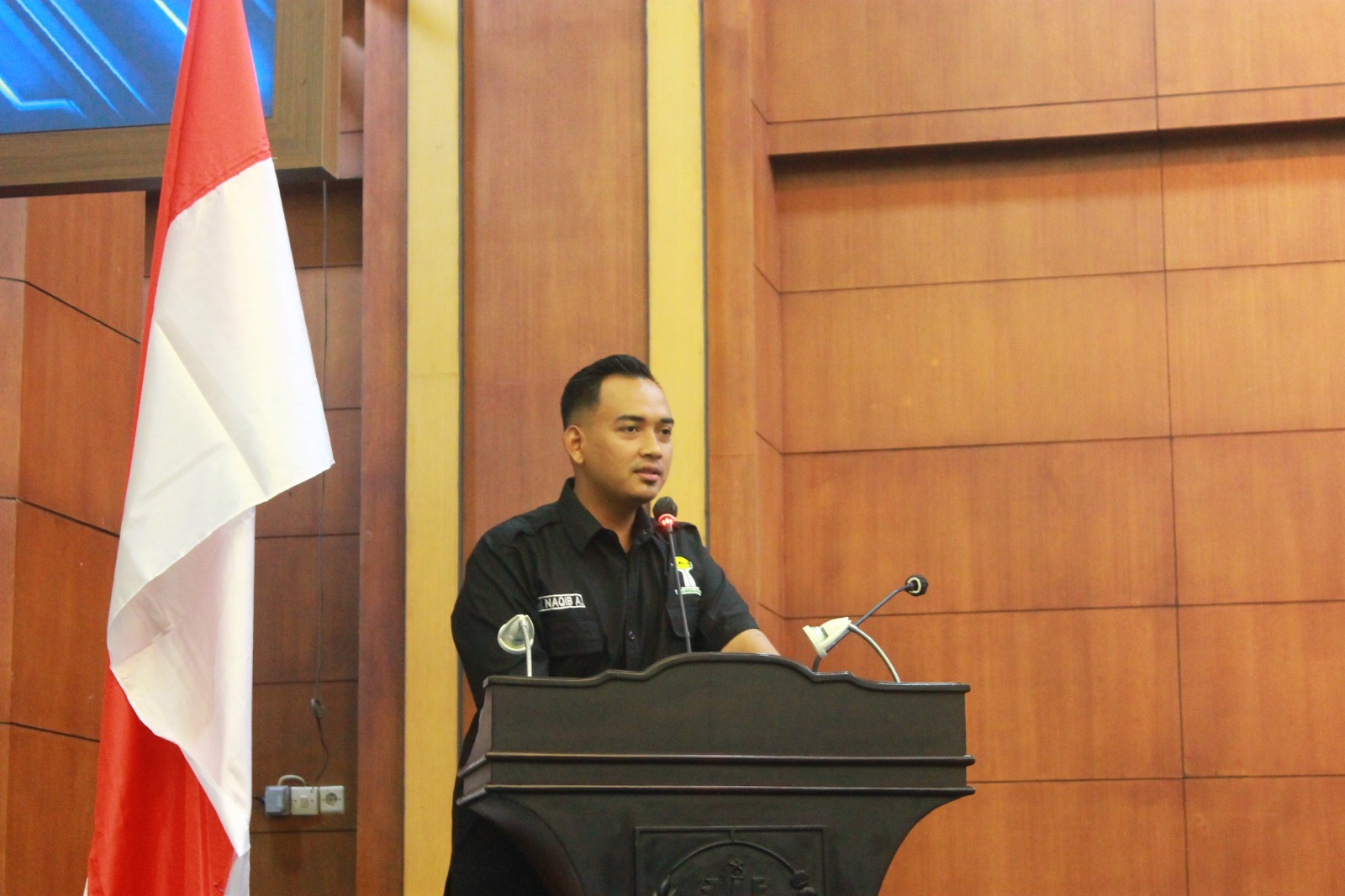 Foto: M. Naqib Abdullah Ketua Umum HIPMI Jombang saat memberikan sambutan dalam program Forum Bisnis "Building a Progressive Business Network".