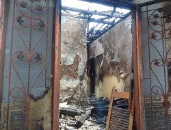 Kebakaran Rumah di Desa Amansari Karawang Diduga karena Korsleting Listrik