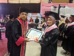 UNIVERSITAS PESANTREN TINGGI DARUL ULUM JOMBANG SUKSES GELAR WISUDA MAHASISWA ANGKATAN KE-23