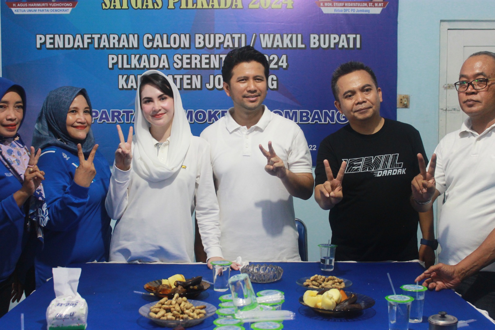 Foto: Gus Sentot mengajak seluruh kader dan pengurus Demokrat Jombang mendukung Paslon nomor urut 2 calon Gubernur dan Wakil Gubernur Jawa Timur.
