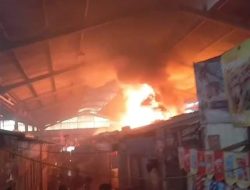 SI JAGO MERAH MELAHAP PASAR GOMBONG KEBUMEN
