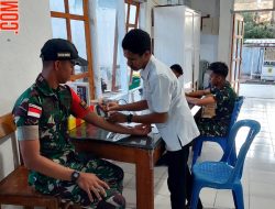 Satgas Pamtas RI-RDTL Pos Haumeniana Donor Darah untuk Warga Sakit di Kefamenanu