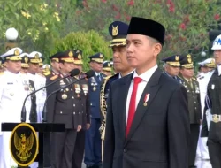 WAPRES GIBRAN RAKABUMING RAKA PIMPIN UPACARA PERINGATAN HARI PAHLAWAN DI TAMAN MAKAM PAHLAWAN KALIBATA JAKARTA