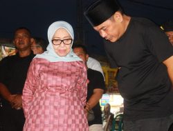MUNDJIDAH – SUMRAMBAH MEYAKINKAN PEMILIH MUDA, SENIMAN DAN BUDAYAWAN LUDRUK DENGAN TERLIBAT LANGSUNG DALAM PROGRAM HAJAR MURAH
