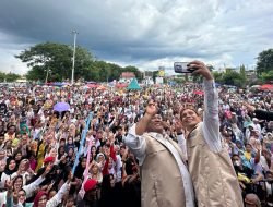 Puluhan Ribu Massa Hadiri Kampanye Akbar Yusri – Rinto yang Dimeriahkan oleh Artis Nasional dan Seribu Penari Reog